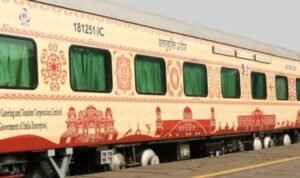 IRCTC ने 'भारत गौरव डीलक्स AC टूरिस्ट ट्रेन' पर शानदार 'सप्त ज्योतिर्लिंग महायात्रा' शुरू करने की घोषणा की IRCTC ने 'भारत गौरव डीलक्स AC टूरिस्ट ट्रेन' पर शानदार 'सप्त ज्योतिर्लिंग महायात्रा' शुरू करने की घोषणा की