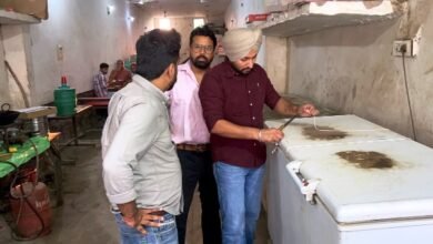 ਫੂਡ ਸੇਫਟੀ ਵਿਭਾਗ ਵੱਲੋਂ ਬਾਜ ਵਾਲਾ ਚੌਕ ਵਿਖੇ ਸੁਧਾਰ ਦਰਜ; 140 ਕਿਲੋ ਅਸੁਰੱਖਿਅਤ ਪਨੀਰ ਨਸ਼ਟ ਕੀਤਾ ਗਿਆ