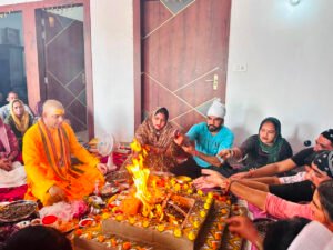 दिव्य ज्योति जागृति संस्थान की ओर से गांव  'अली के' जिला फिरोजपुर में भारतीय संस्कृति के अनुसार ऋषि परंपरा के अंतर्गत हवन किया गया 
