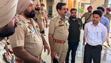 ਯੁੱਧ ਨਸ਼ਿਆਂ ਵਿਰੁੱਧ ਮੁਹਿੰਮ ਤਹਿਤ ਡੀਆਈਜੀ, ਐਸਐਸਪੀ ਅਤੇ ਏਡੀਸੀ ਵਿਕਾਸ ਵੱਲੋਂ ਵੱਖ-ਵੱਖ ਹੌਟਸਪੌਟ ਇਲਾਕਿਆਂ ਦਾ ਦੌਰਾ