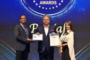 विजनरी लीडर ऑफ द ईयर 2026-27 अवार्ड से नवाजे गए डा. अनिरूद्ध गुप्ता, शिक्षा जगत में फिरोजपुर का बढ़ाया मान