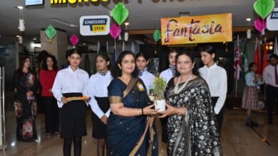 दास एंड ब्राऊन में फैंटेसिया वोयेज आफ वंडर्स के तहत विद्यार्थियों ने बिखेरी विश्व संस्कृति की झलक