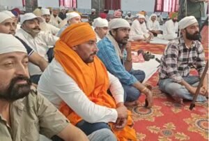 -ਸਰਬੱਤ ਦੇ ਭਲੇ ਲਈ ਕਰਵਾਏ ਸੁਖਮਨੀ ਸਾਹਿਬ ਜੀ ਦੇ ਪਾਠ ਵਿੱਚ ਸੈਂਕੜਿਆਂ ਲੋਕਾਂ ਨੇ ਕੀਤੀ ਸ਼ਮੂਲੀਅਤ,