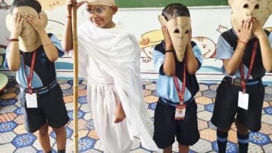 गांधी जयंती के अवसर पर विवेकानंद वर्ल्ड स्कूल में गूंजा गांधीवादी मूल्यों का संदेश